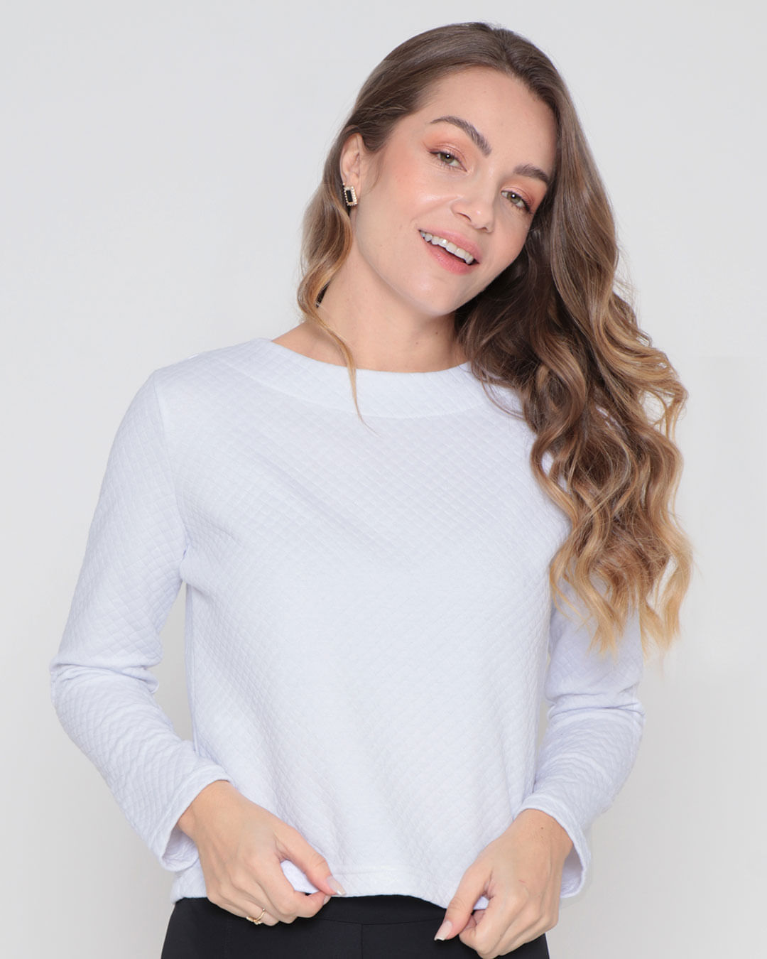 Blusa-Feminina-Manga-Comprida-Matelasse-Branco