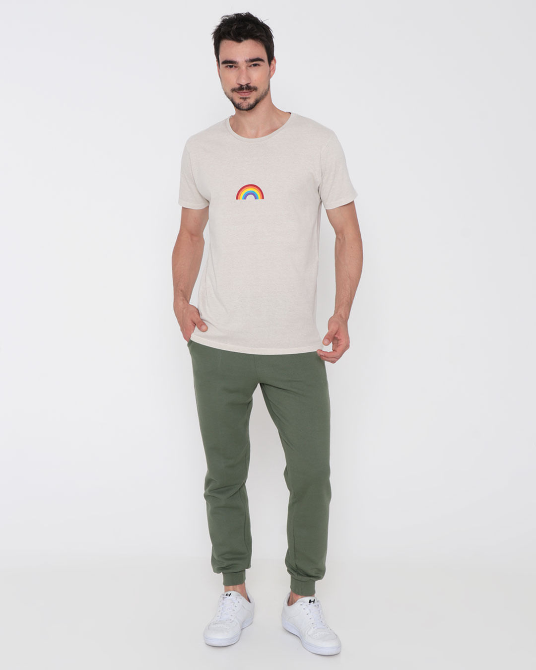 Camiseta-Masculina-Estampa-Arco-iris-Bege-Claro