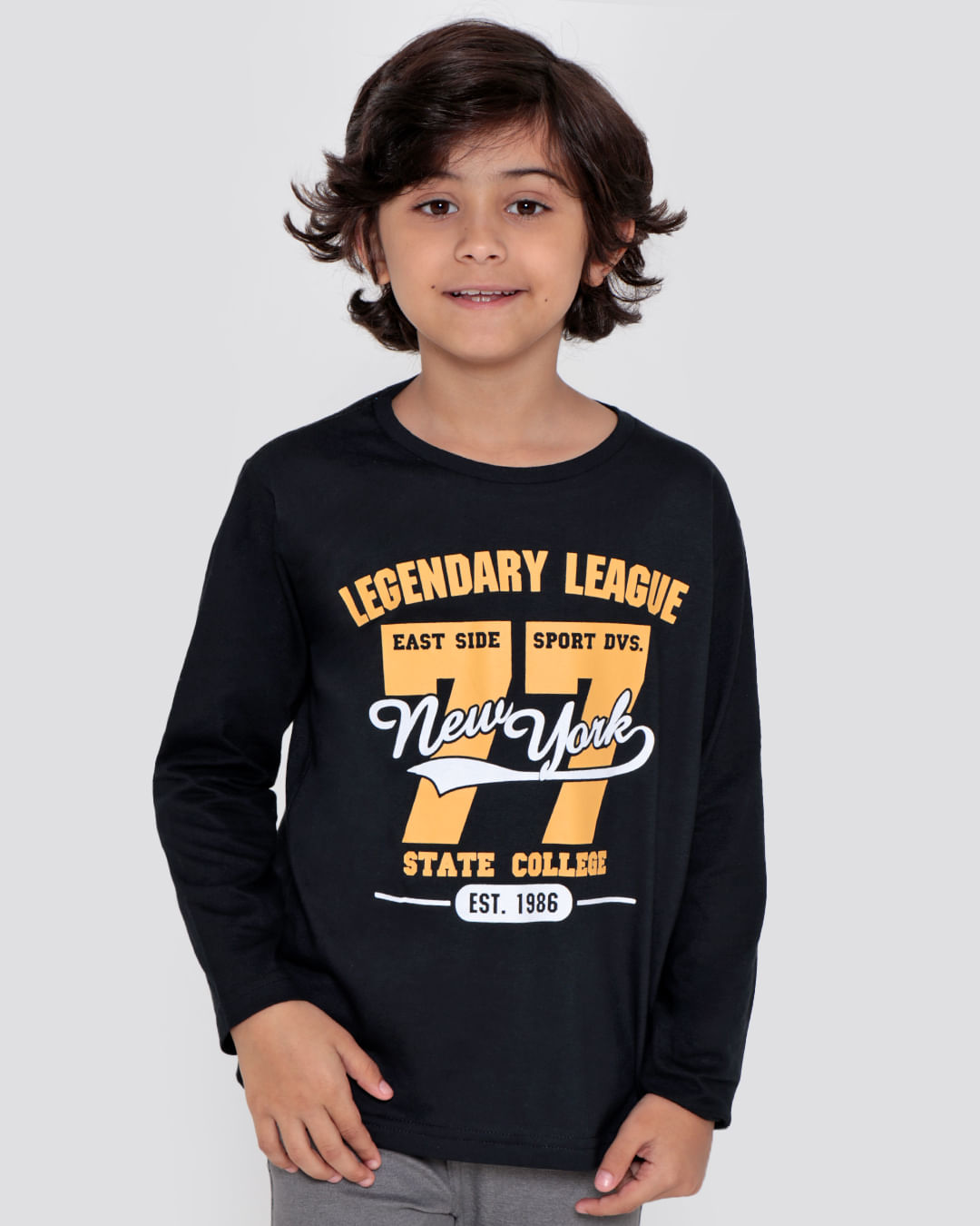 Camiseta-Infantil-Manga-Longa-Legendary-League-Preta-