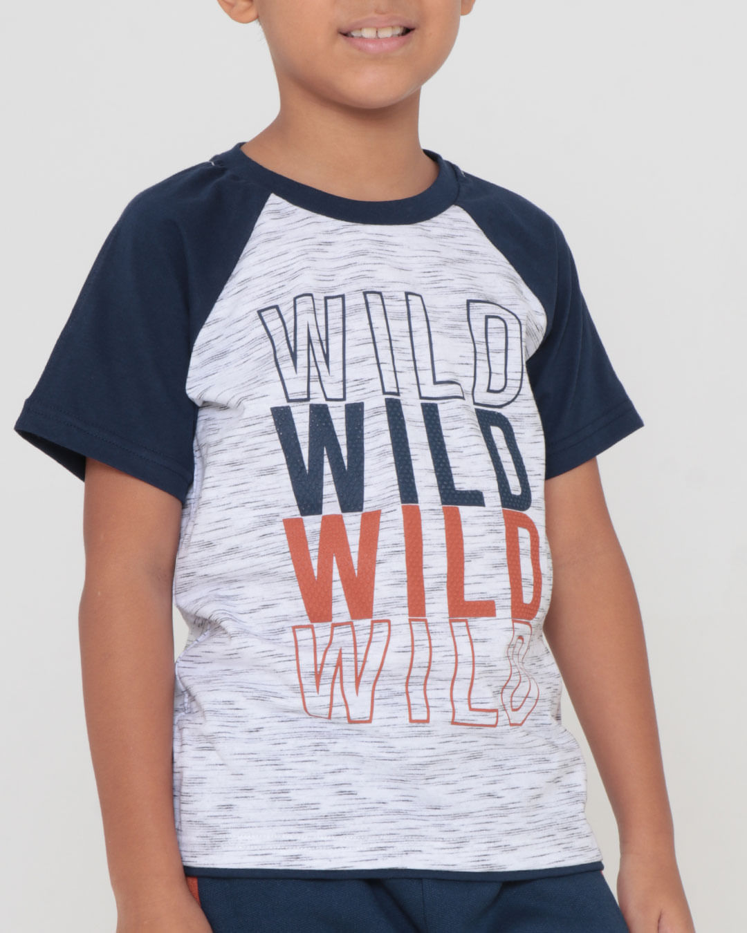 Camiseta-Infantil-Rajada-Raglan-Wild-Cinza