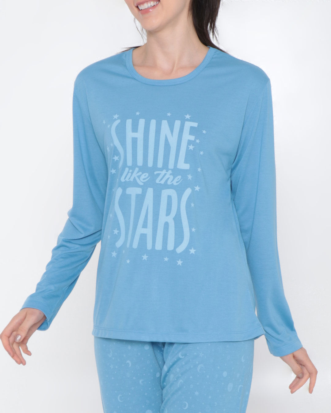 Pijama-Feminino-Longo-Estampa-Estrela-Azul-Claro