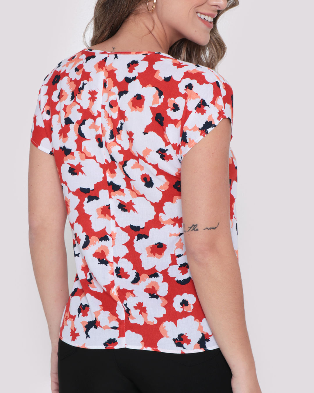 Blusa-Viscose-Estampa-Floral-Vermelha