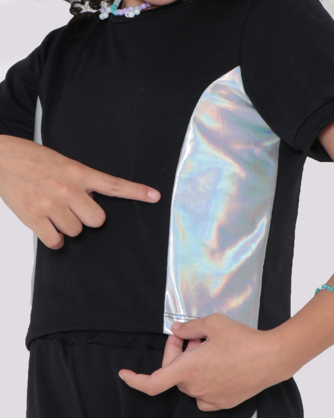 Blusa-Cropped-Juvenil-Recorte-Cirre-Holografico-Preto