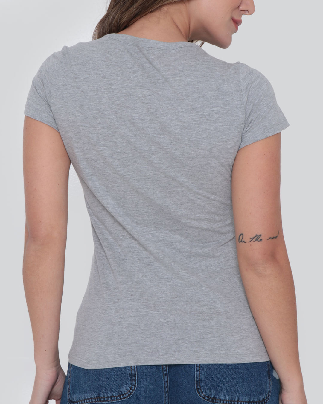 Blusa-Feminina-Basica-Cinza