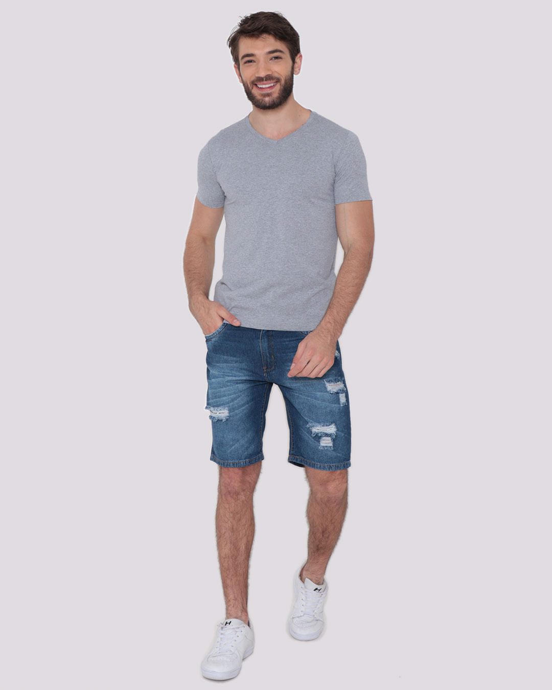 Camiseta-Masculina-Gola-V-Cinza