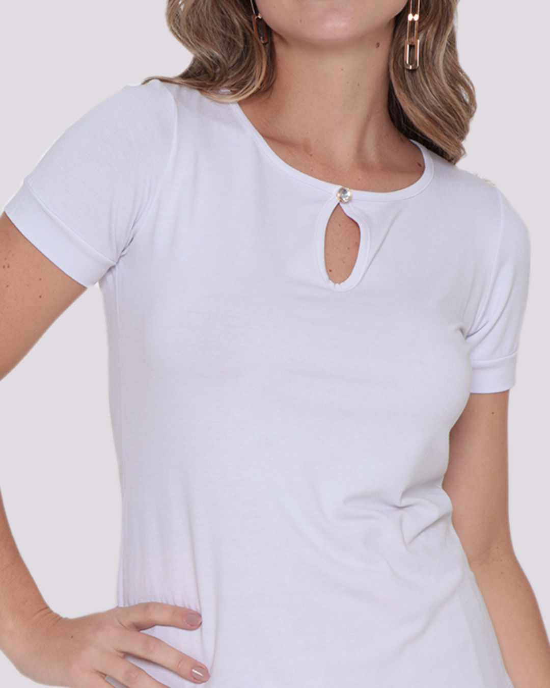 Blusa-Feminina-Decote-Gota-Branca