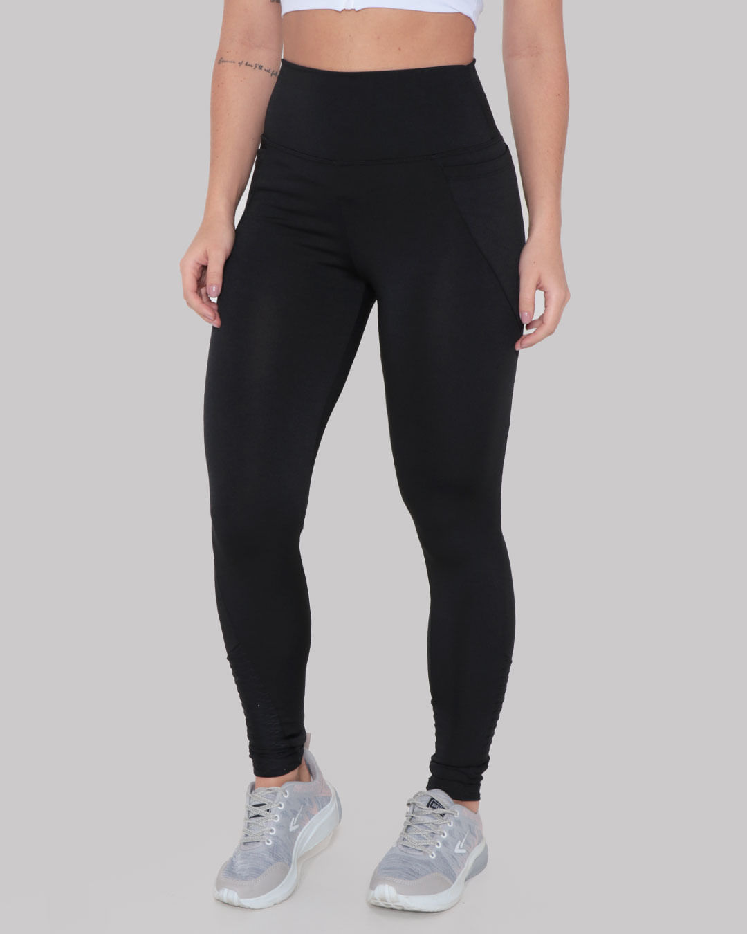 Calca-Legging-Fitness-Cos-Alto-Bolso-Lisa-Preta