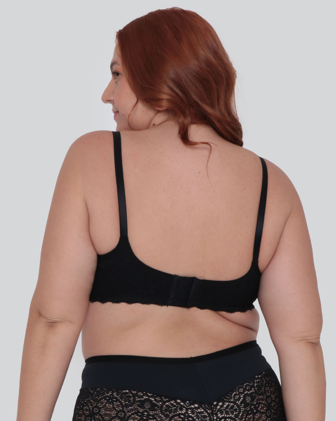 Sutia-Plus-Size-Com-Base-Renda-Preta