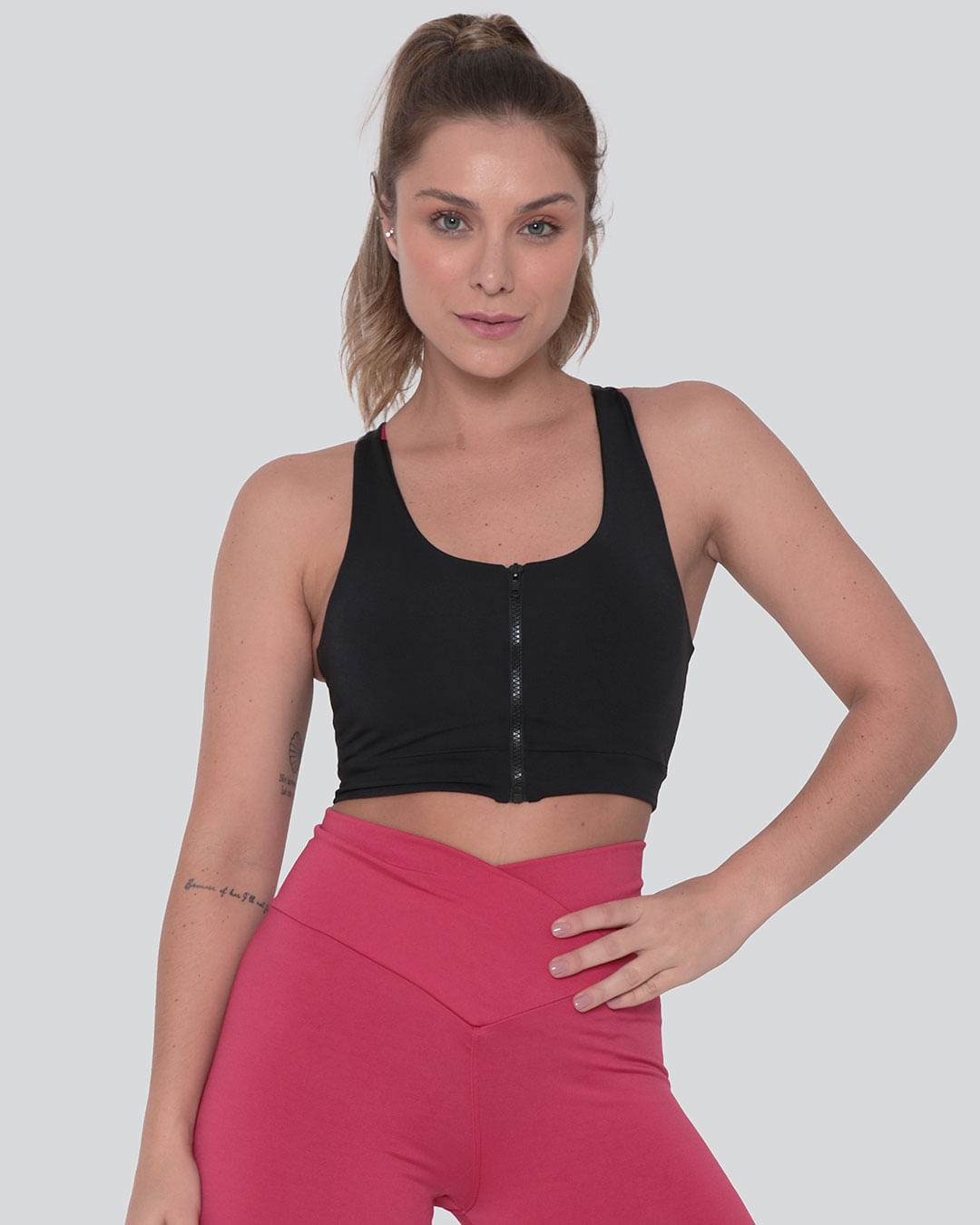 Top-Feminino-Fitness-Nadador-Ziper-Preto