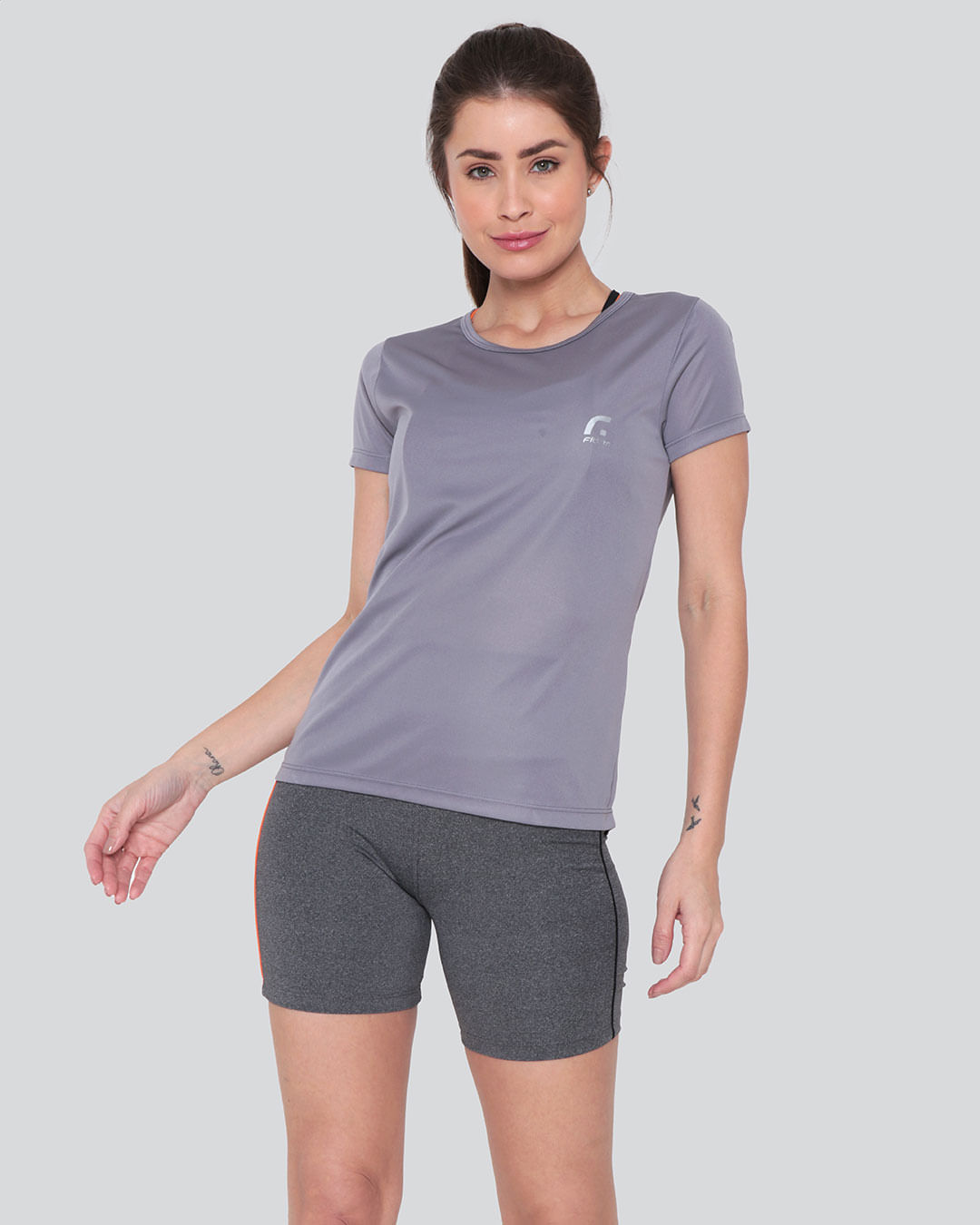 Short-Fitness-Feminino-Cinza