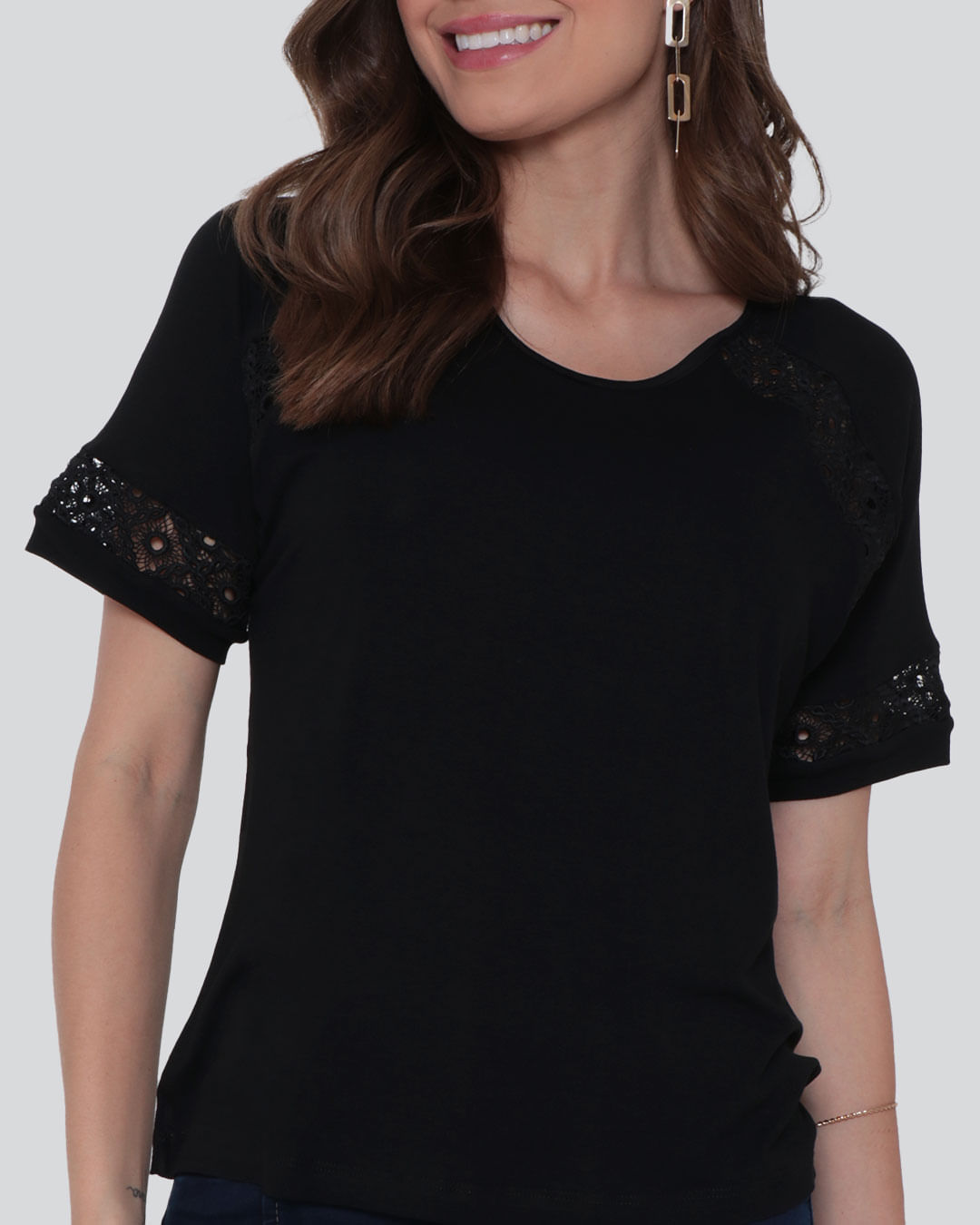 Blusa-Feminina-Recorte-Renda-Preta