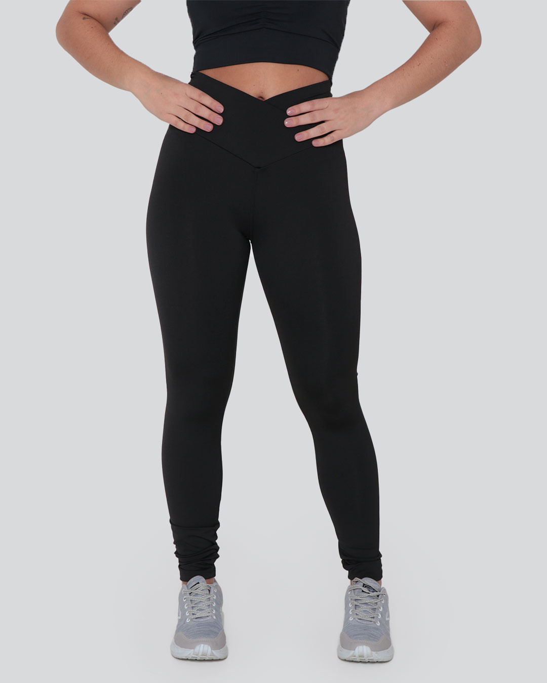 Calca-Legging-Fitness-Lisa-Cos-Transpassado-Preta