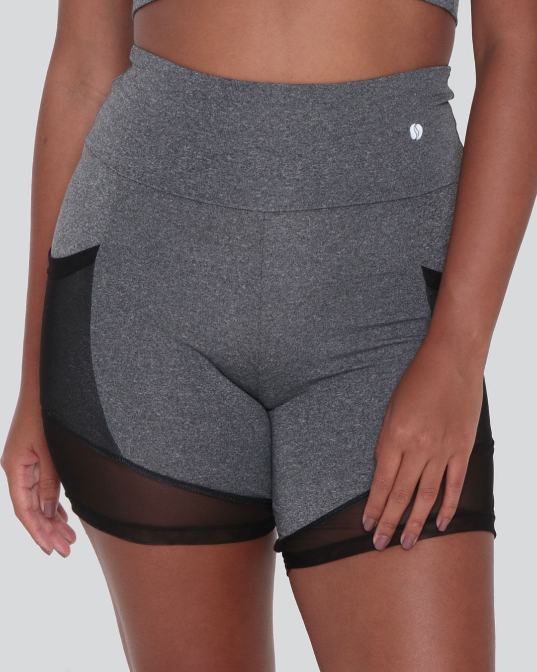 Bermuda-Feminina-Fitness-Recortes-Tule-Cinza