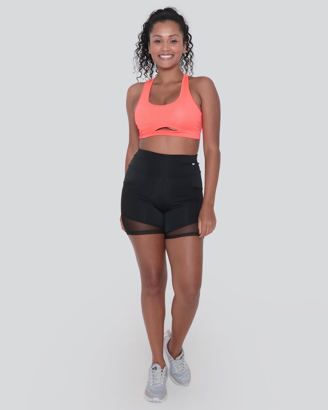 Bermuda-Feminina-Fitness-Recortes-Tule-Preta