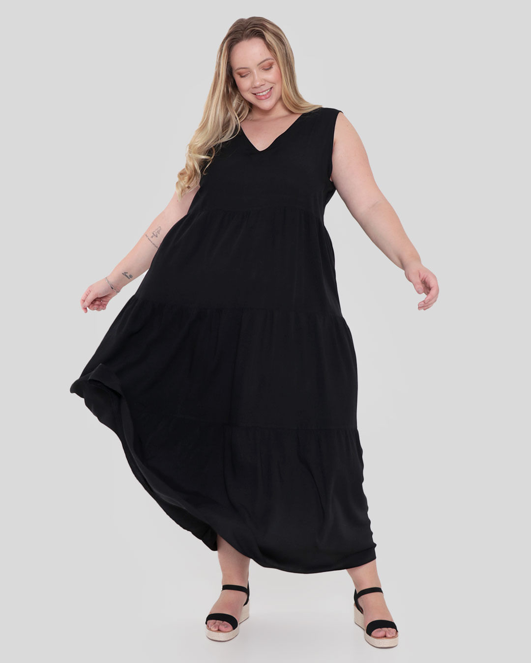 Vestido-Plus-Size-Viscose-Longo-Preto