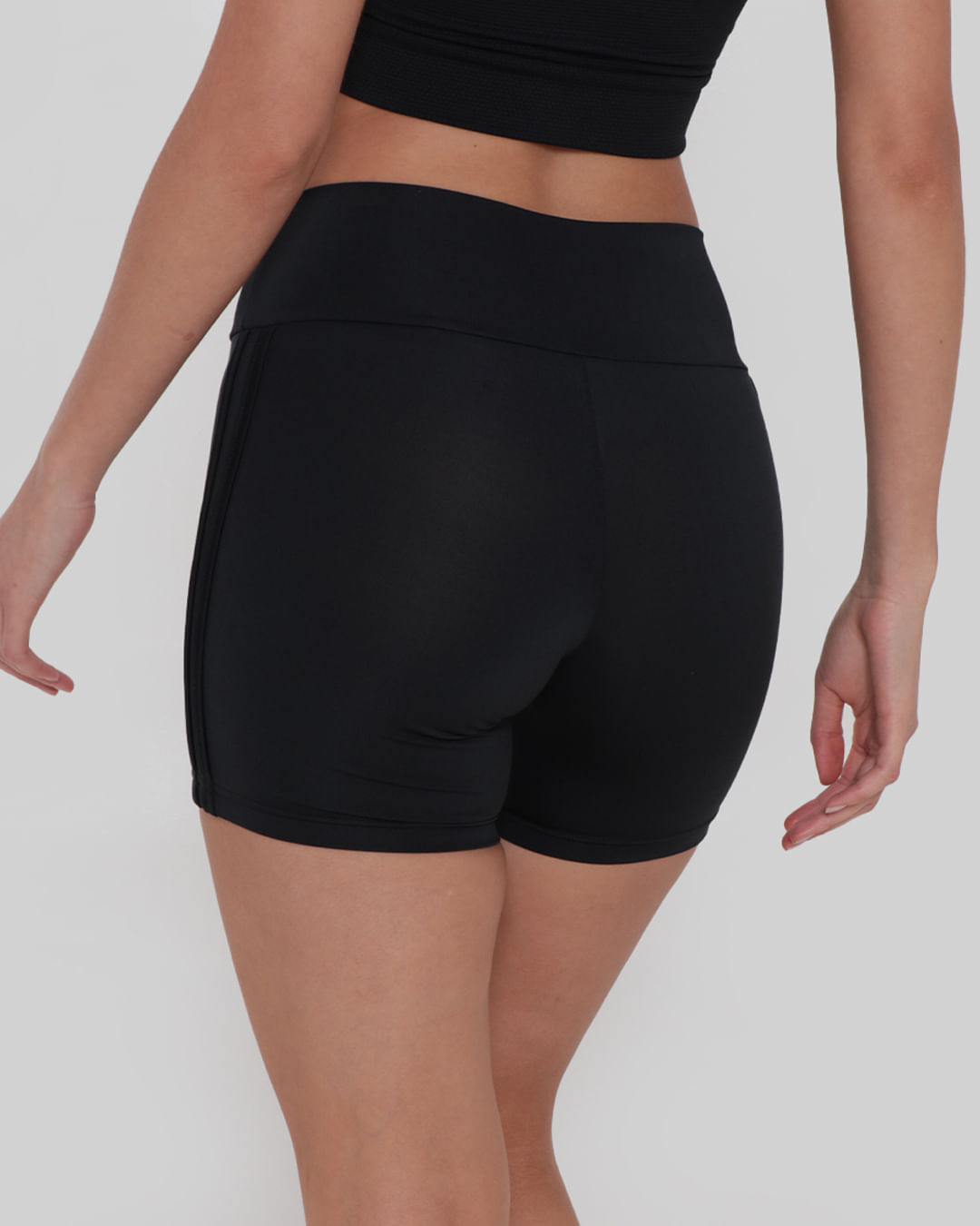 Short-Feminino-Fitness-Fitter-Ciclista-Preto