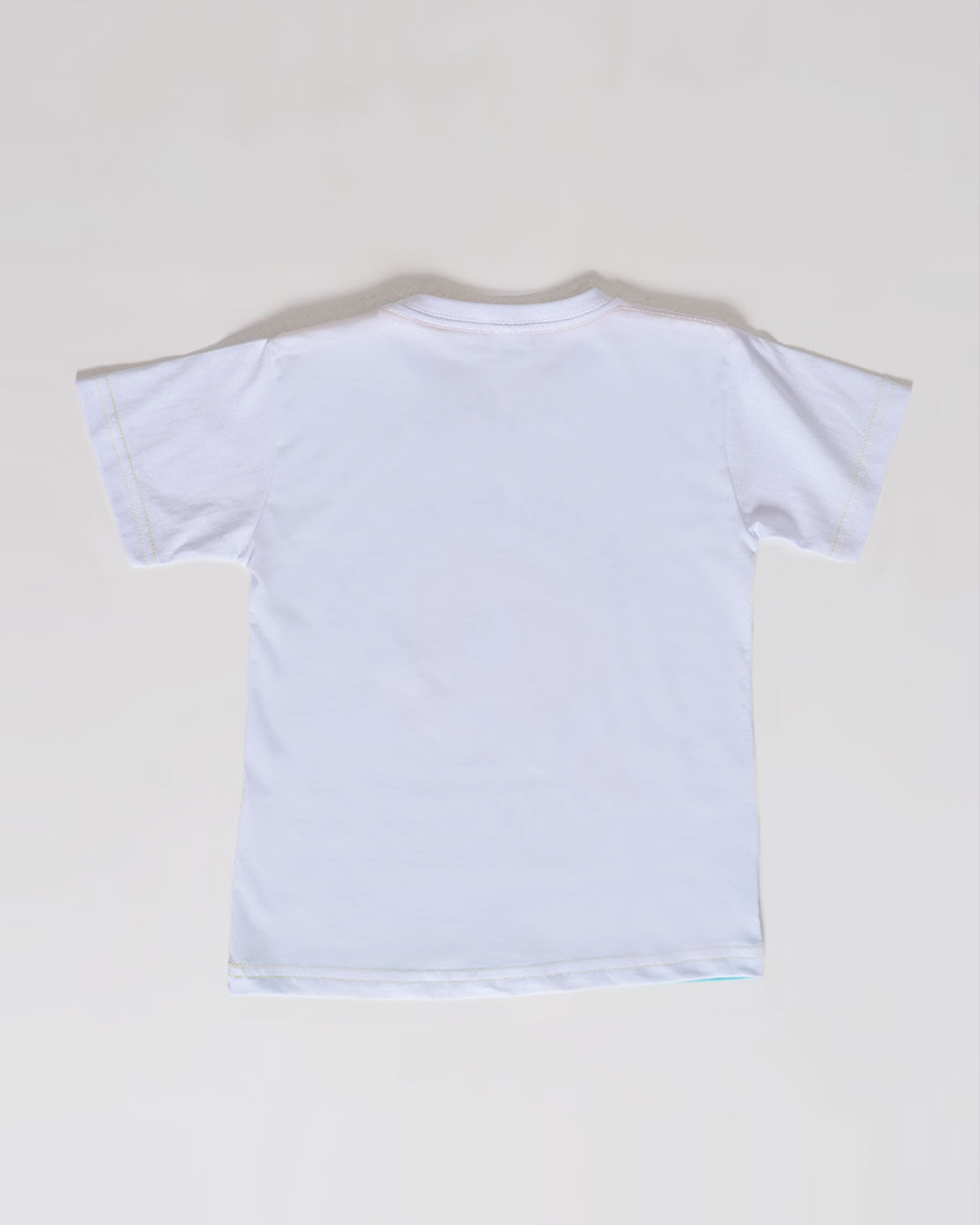 Camiseta-Bebe-Manga-Curta-Peixinho-Degrade-Branca