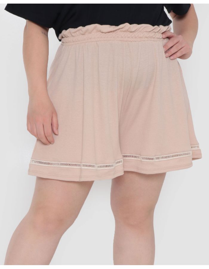 Short-Feminino-Plus-Size-Malha-Canelada-Bege-Claro