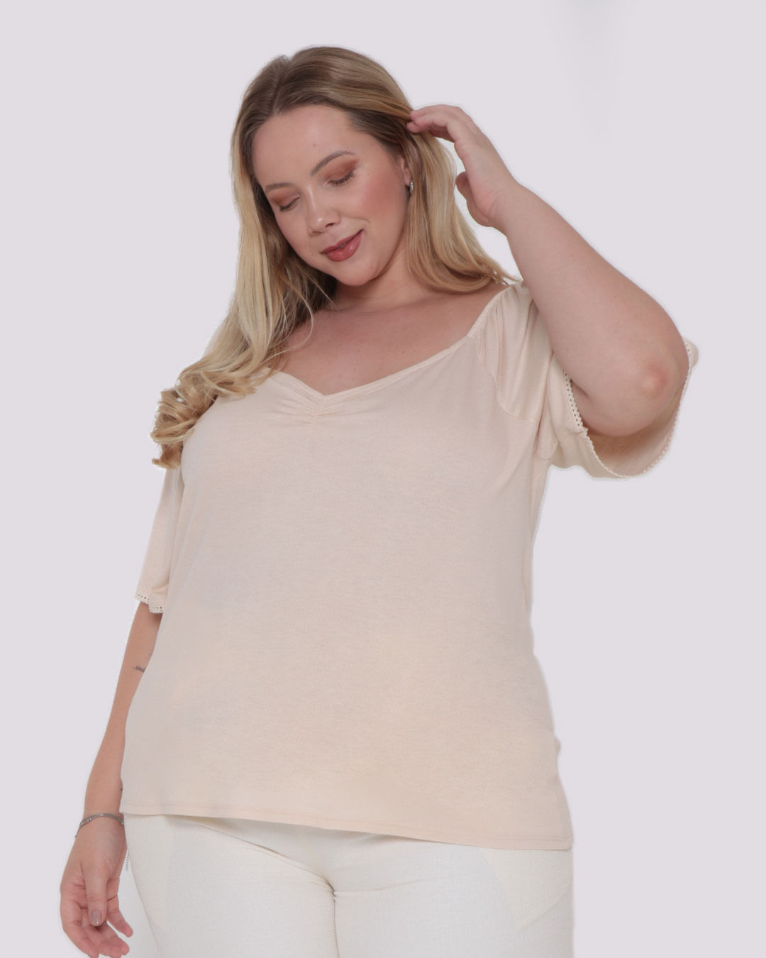 Blusa-Plus-Size-Feminina-Bege-Claro