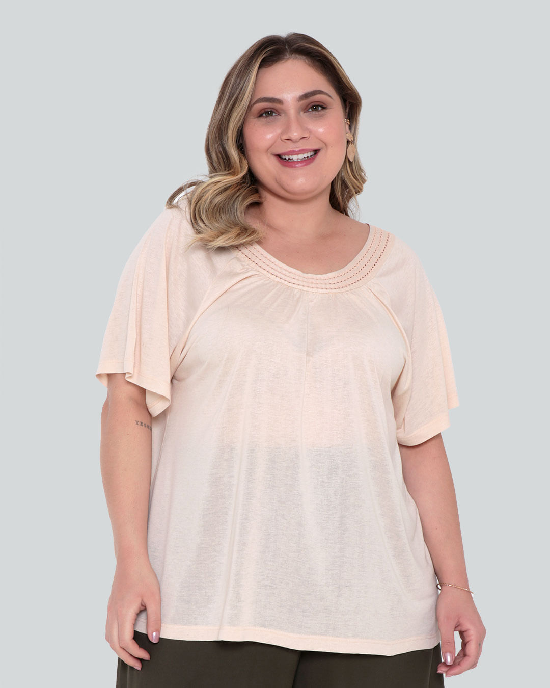 Blusa-Feminina-Plus-Size-Bordada-Bege