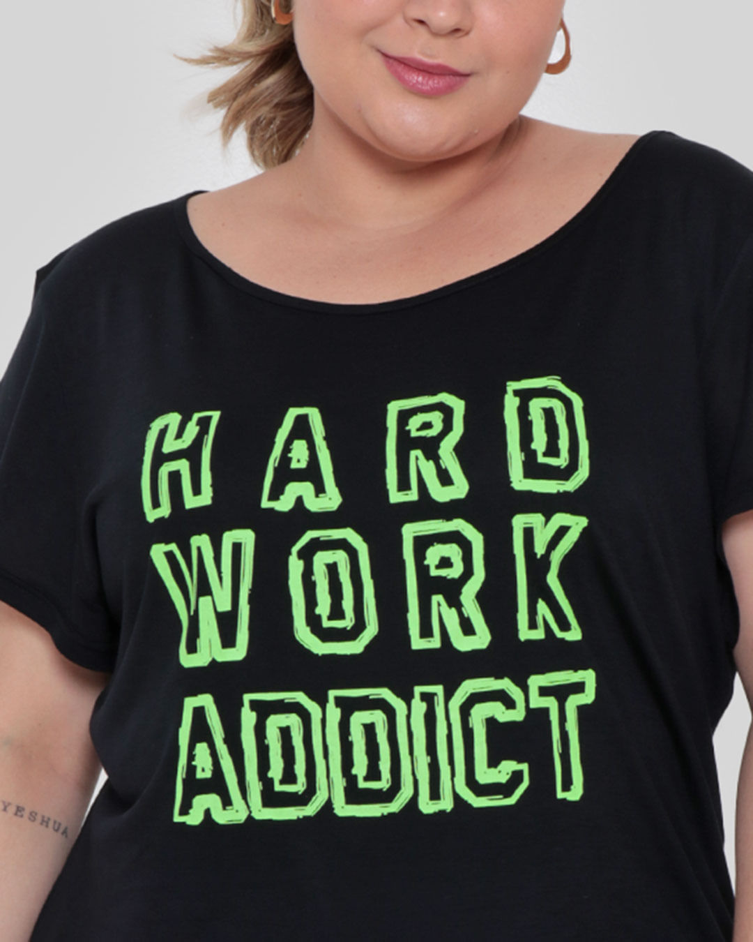 Blusa-Feminina-Plus-Size-Fitness-Fitter-Neon-Preta