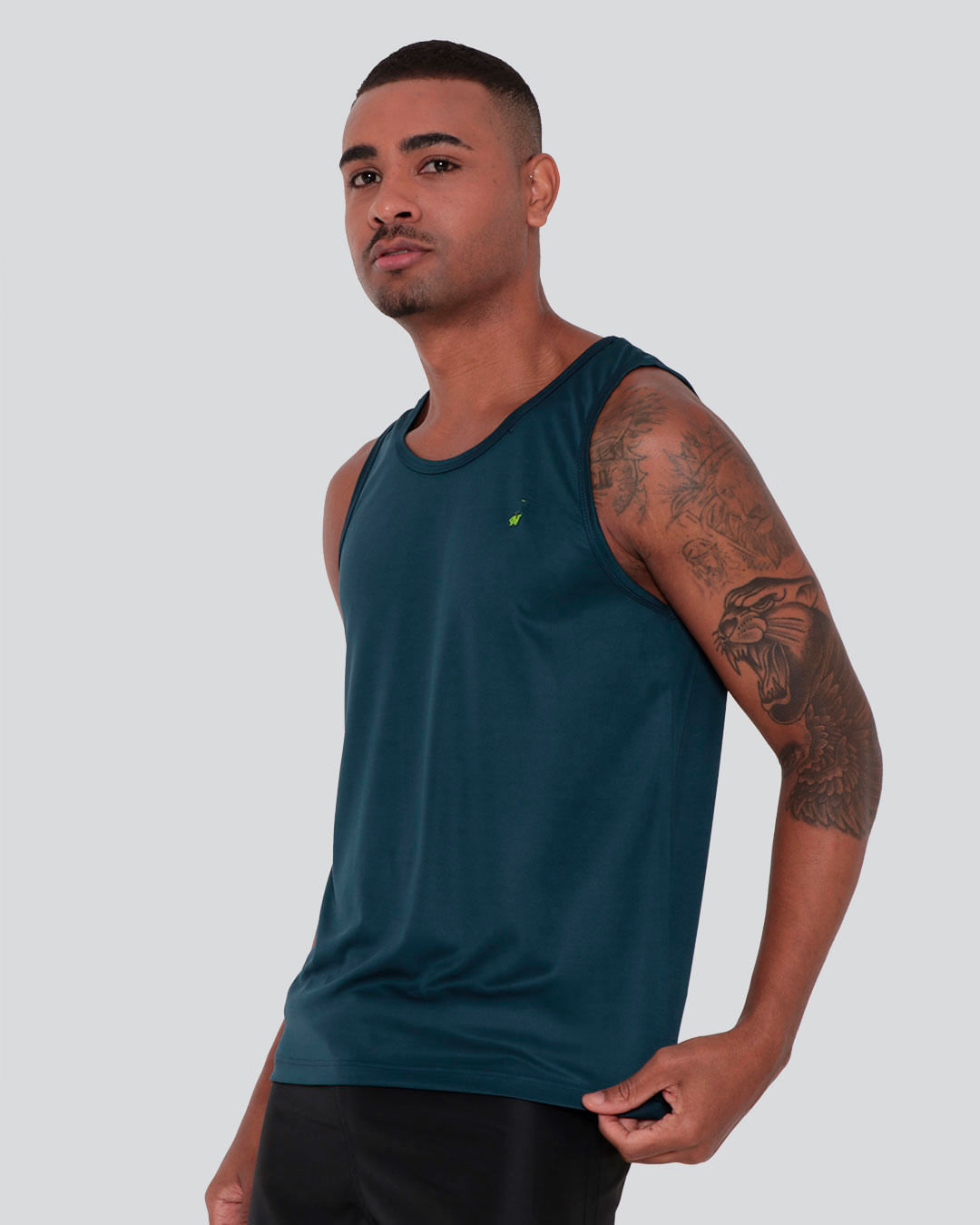 Regata-Masculina-Fitness-Verde