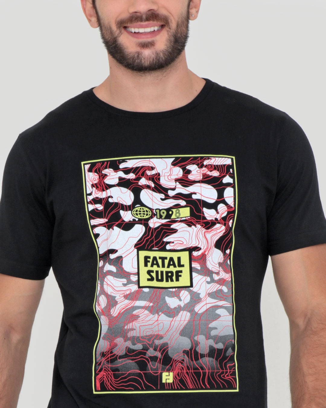 Camiseta-Masculina-Estampa-Fatal-Surf-Preta