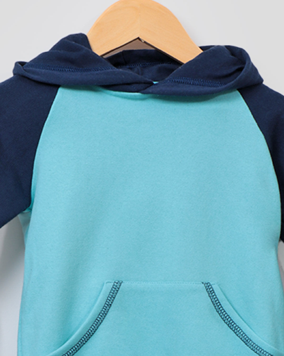 Blusao-Moletom-Bebe-Com-Capuz-Raglan-Azul-Claro