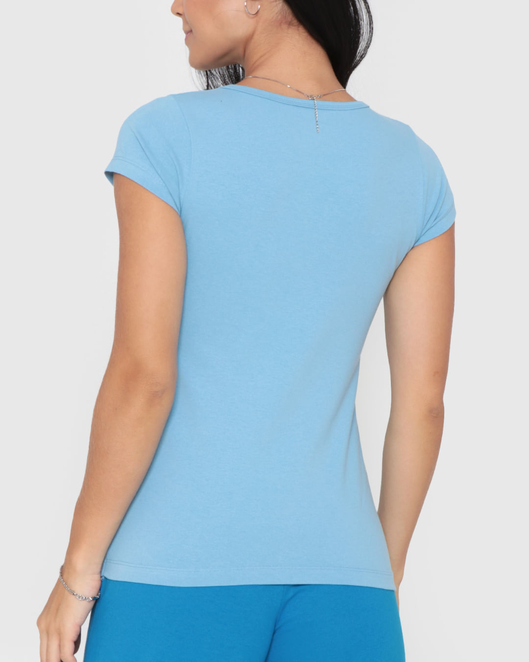 Blusa-Feminina-Decote-V-Basica-Azul-