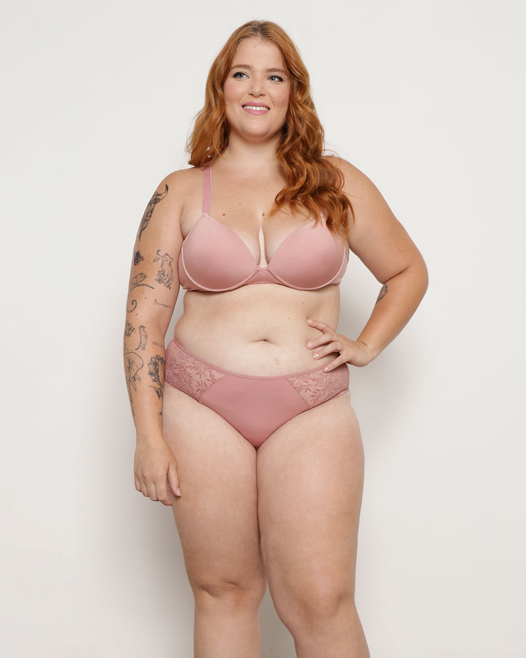 Calcinha-Plus-Size-Feminina-Alta-Com-Renda-Rosa