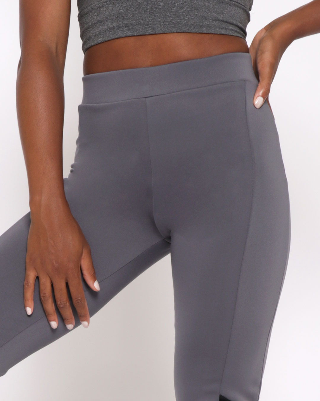 Calca-Legging-Fitness-Feminina-Com-Recortes-Cinza