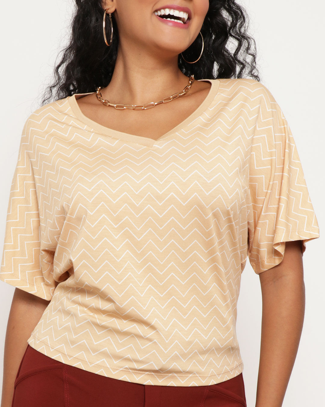 ​Blusa-Feminina-Estampa-Geometrica-Bege