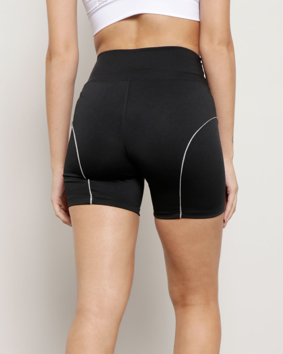 ​Short-Feminino-Fitness-Ciclista-Preto