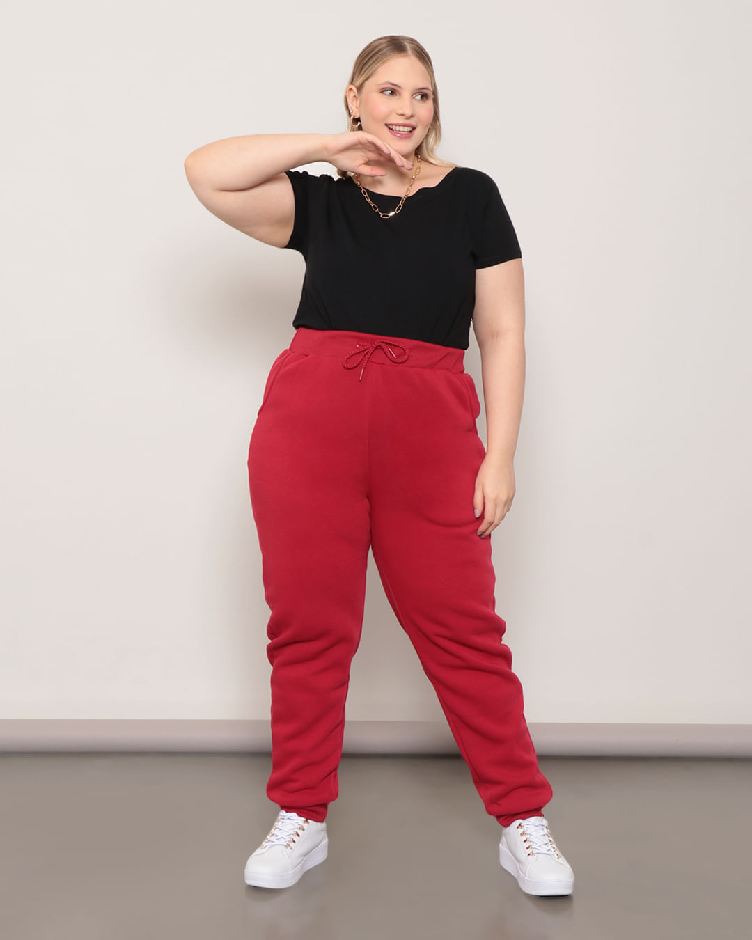 Calca-Moletom-Plus-Size-Feminina-Jogger-Bolsos-Vermelho