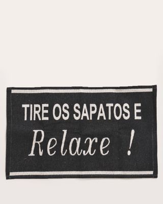 Tapete-Trilho-de-Porta--Tire-os-Sapatos-e-Relaxe---Antiderrapante-Preto