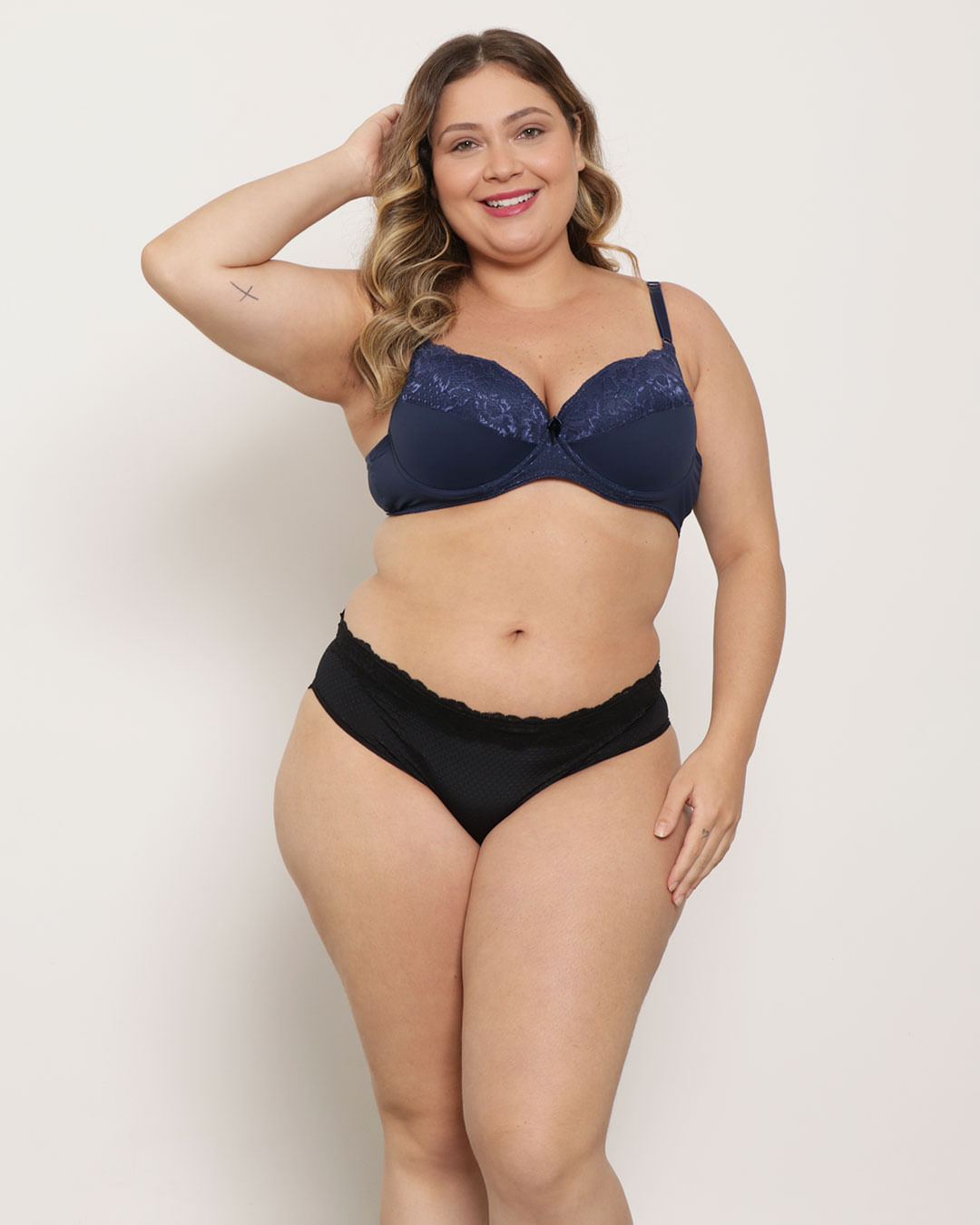 Sutia-Plus-Size-Avulso-Base-Com-Bojo-Marinho