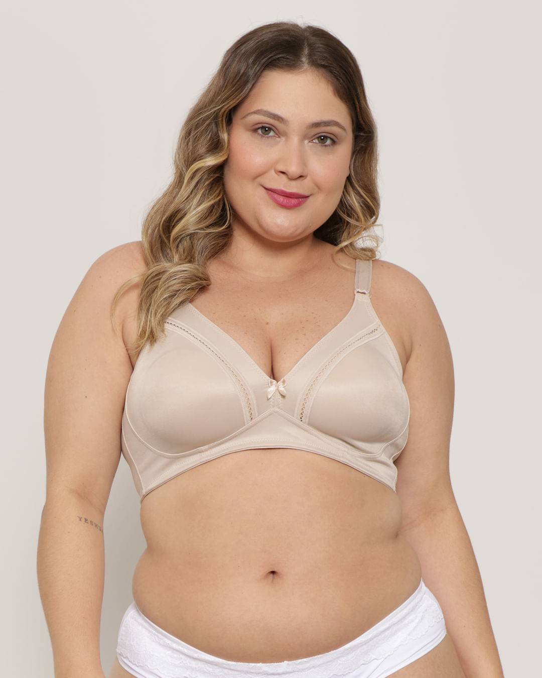 Sutia-Plus-Size-Base-Sem-Bojo-Sustentacao-Delrio-Bege