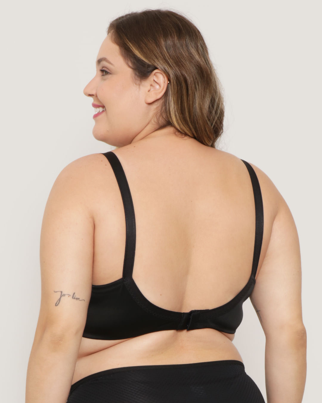 Sutia-Plus-Size-Base-Sem-Bojo-Sustentacao-Delrio-Preto