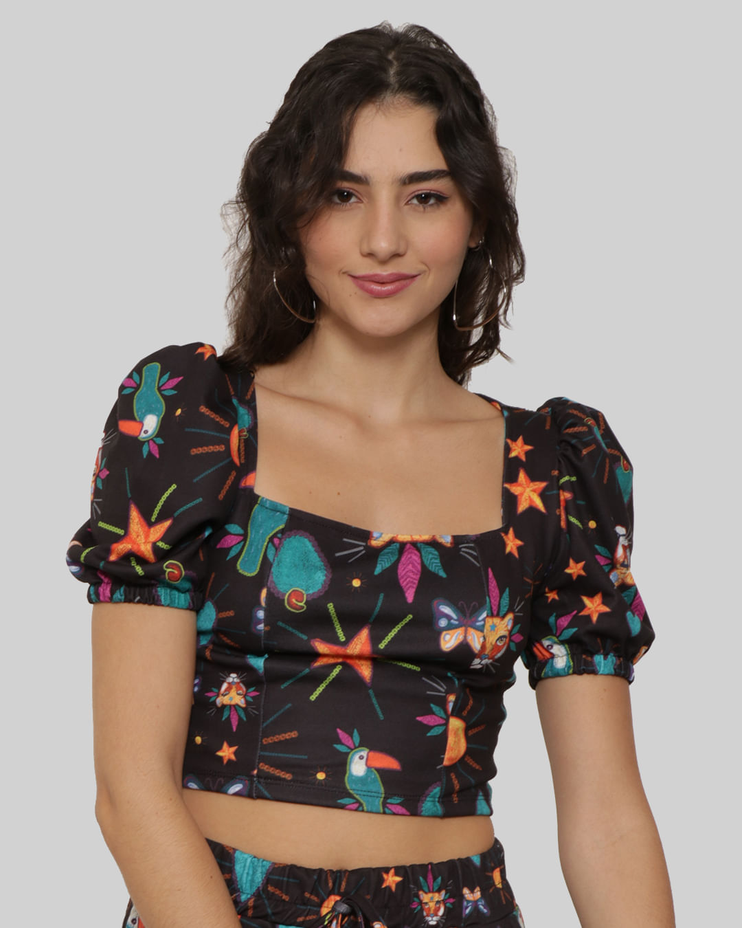 Blusa Cropped Feminina Estampada Manga Bufante Preta