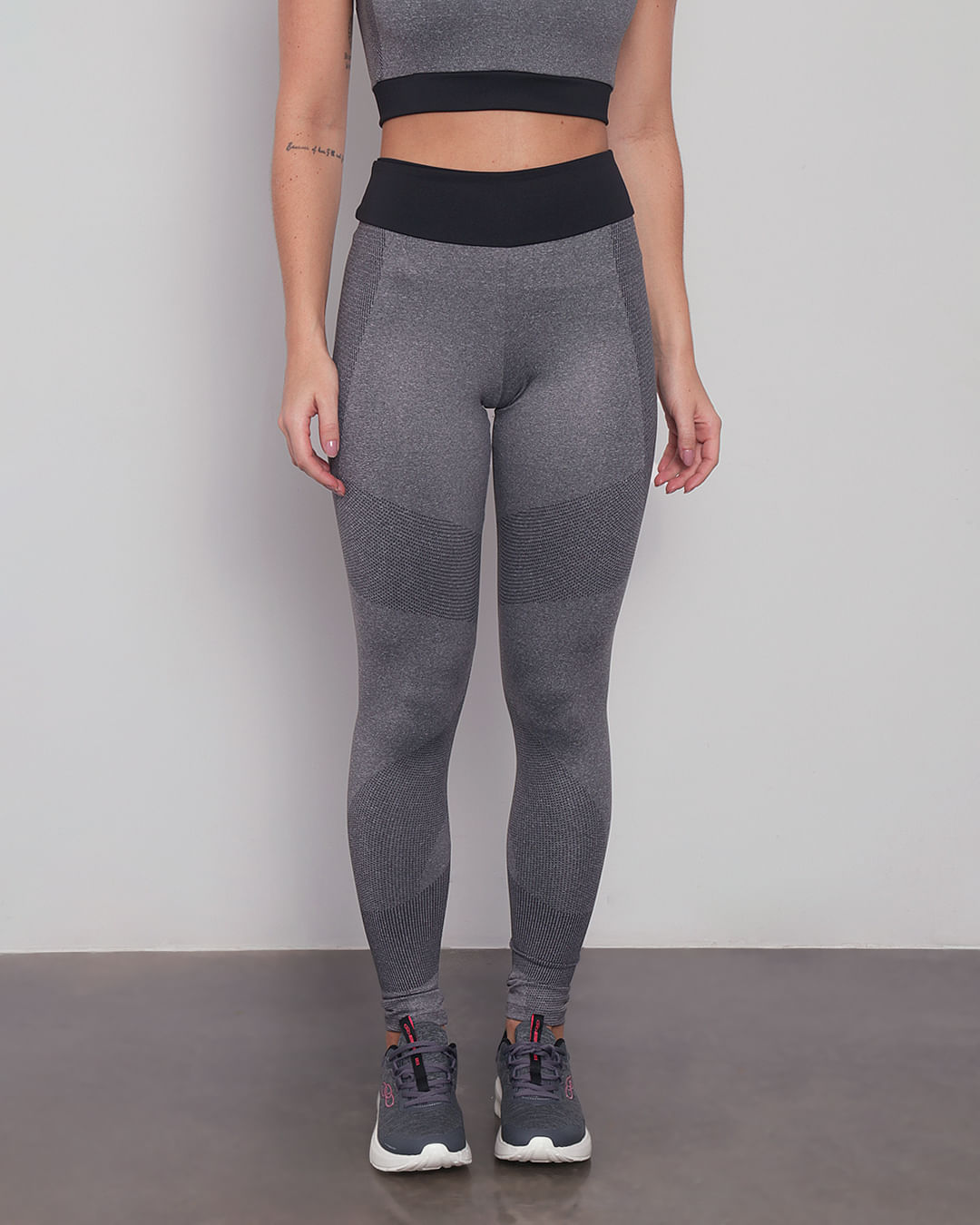 Calca-Legging-Fitness-Estampada-Fitter-Cinza