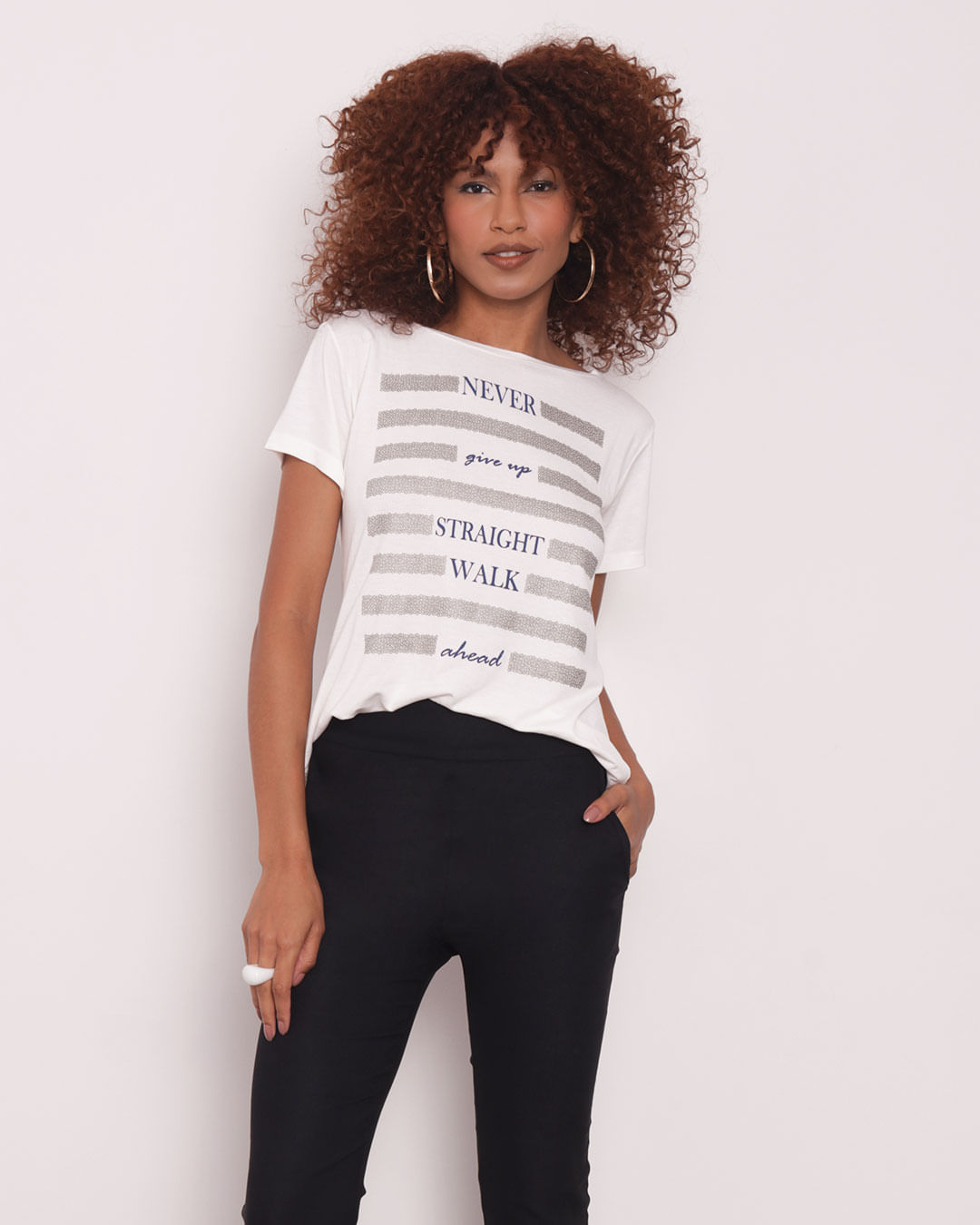 Blusa-Feminina-Manga-Curta-Estampa-Frontal-Off-White