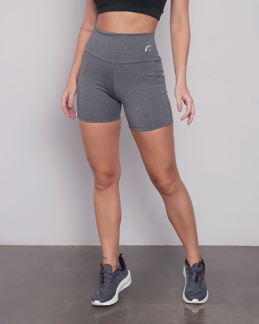 Short-Feminino-Fitness-Ciclista-Fitter-Cinza