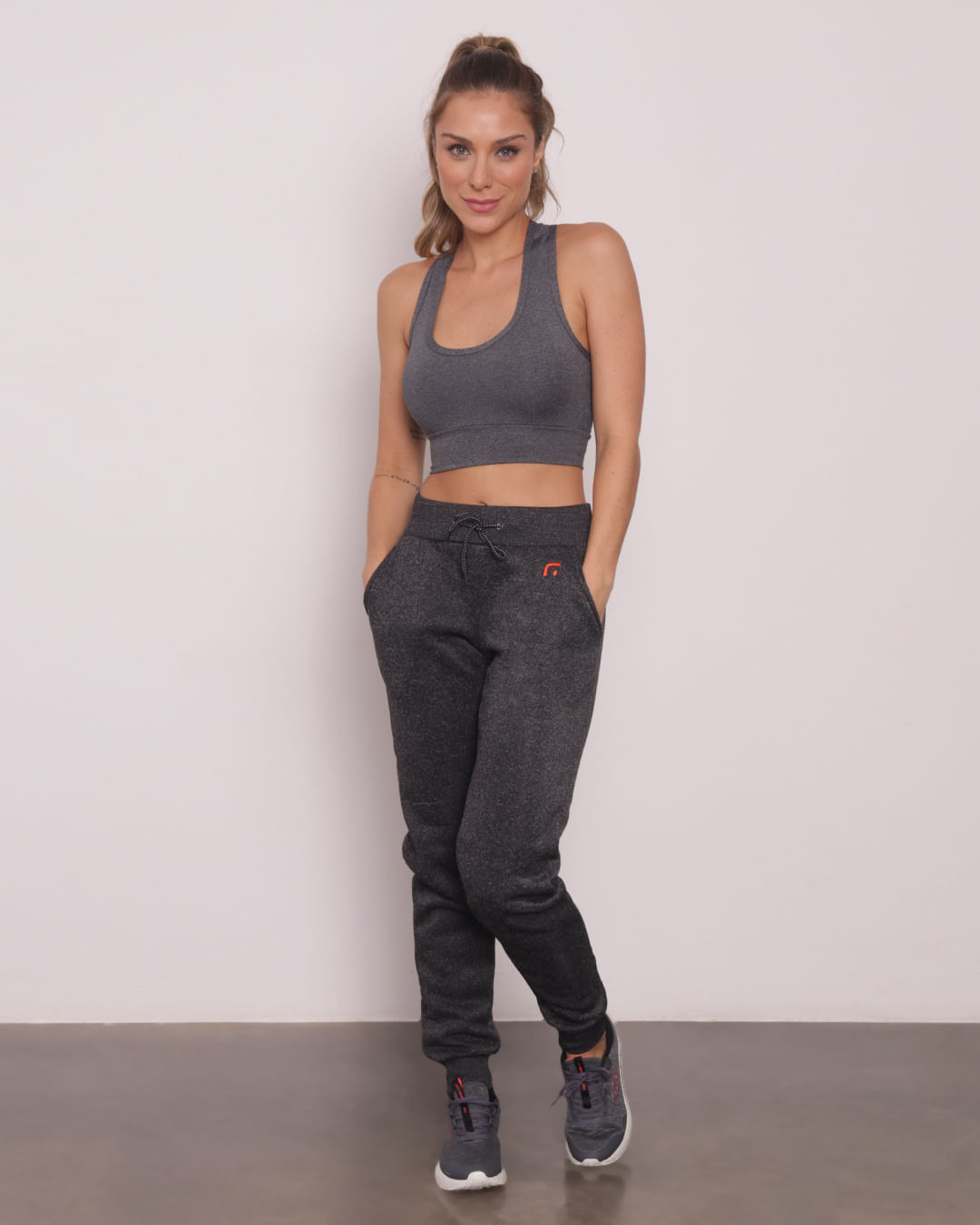 Calca-Moletom-Feminina-Jogger-Fitness-Fitter-Cinza-Escuro