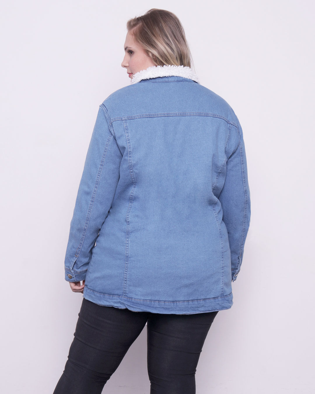 Jaqueta-Feminina-Jeans-Plus-Size-Forro-Sherpa-Azul