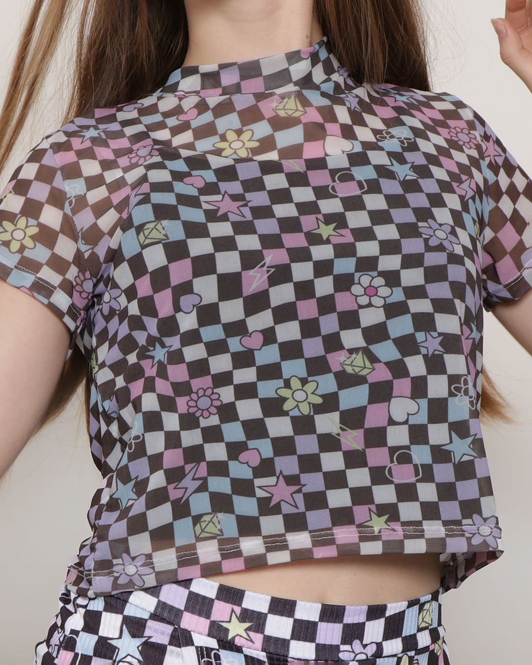 Blusa-Cropped-Juvenil-Sobreposicao-Tule-Xadrez-Preta