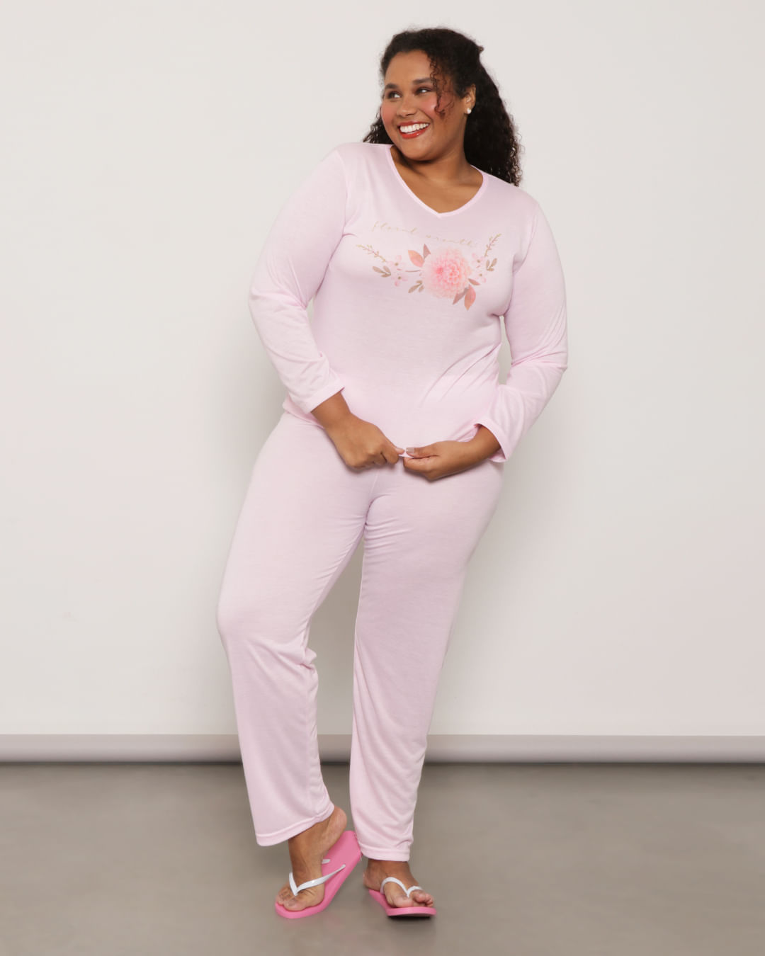 Pijama-Feminino-Plus-Size-Longo-Estampa-Floral-Rosa