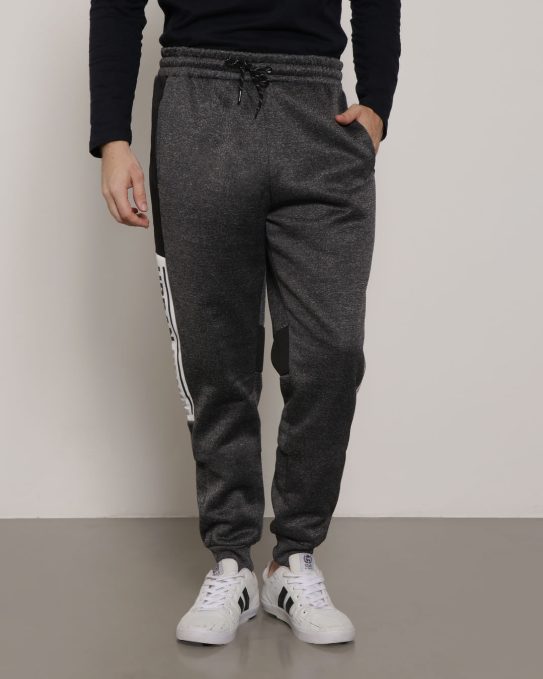 Calca-Masculina-Helanca-Jogger-Com-Recorte-Cinza