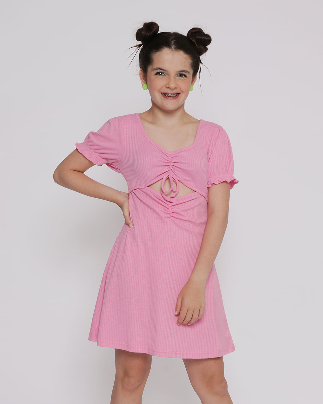 Vestido-Juvenil-Evase-Canelado-Detalhe-Vazado-Rosa