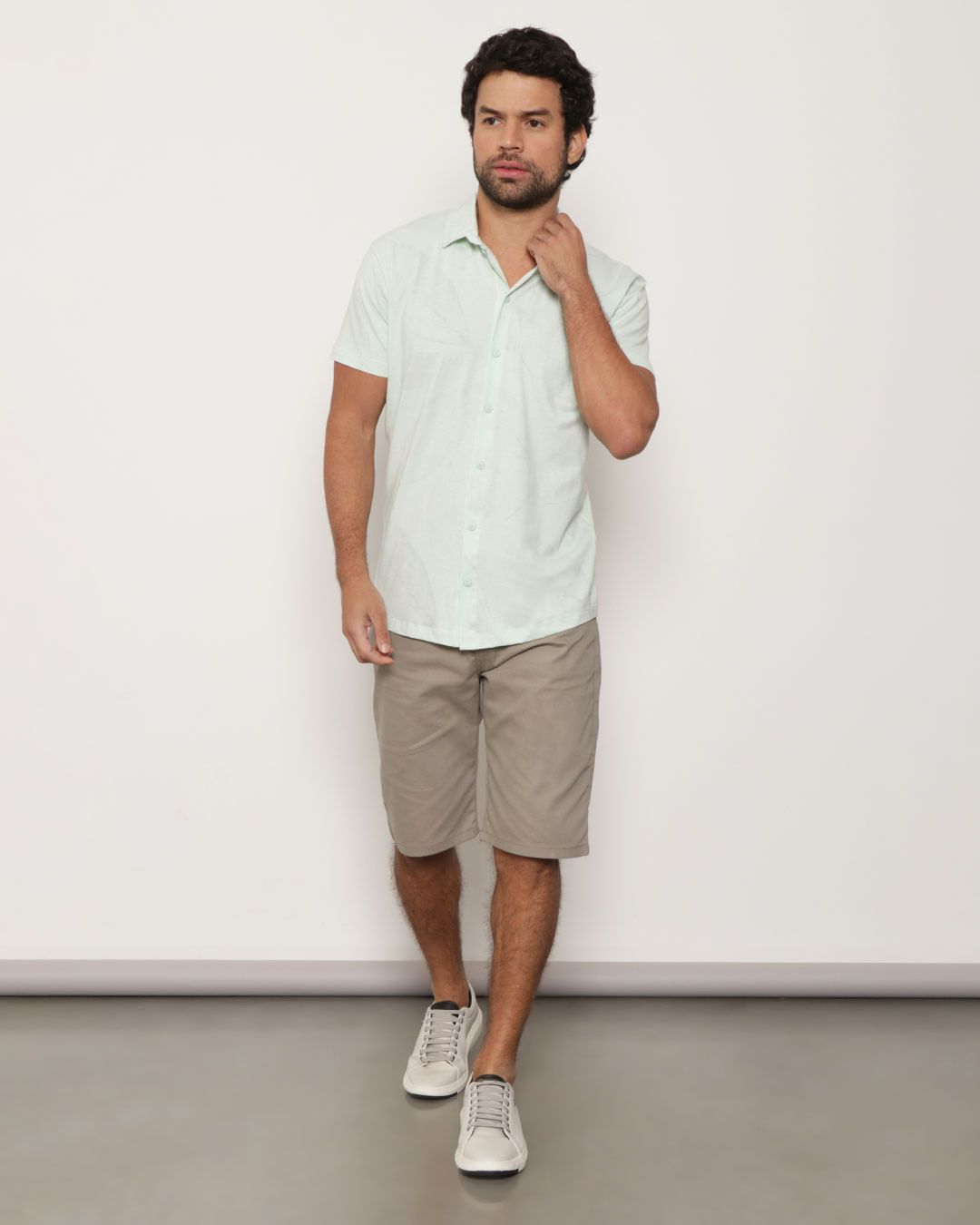 Camisa-Masculina-Manga-Curta-Verde-Claro