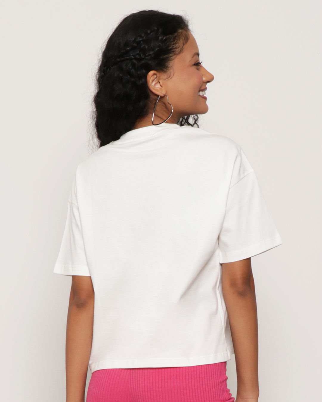 Camiseta-Feminina-Estampa-Manga-Curta-Off-White